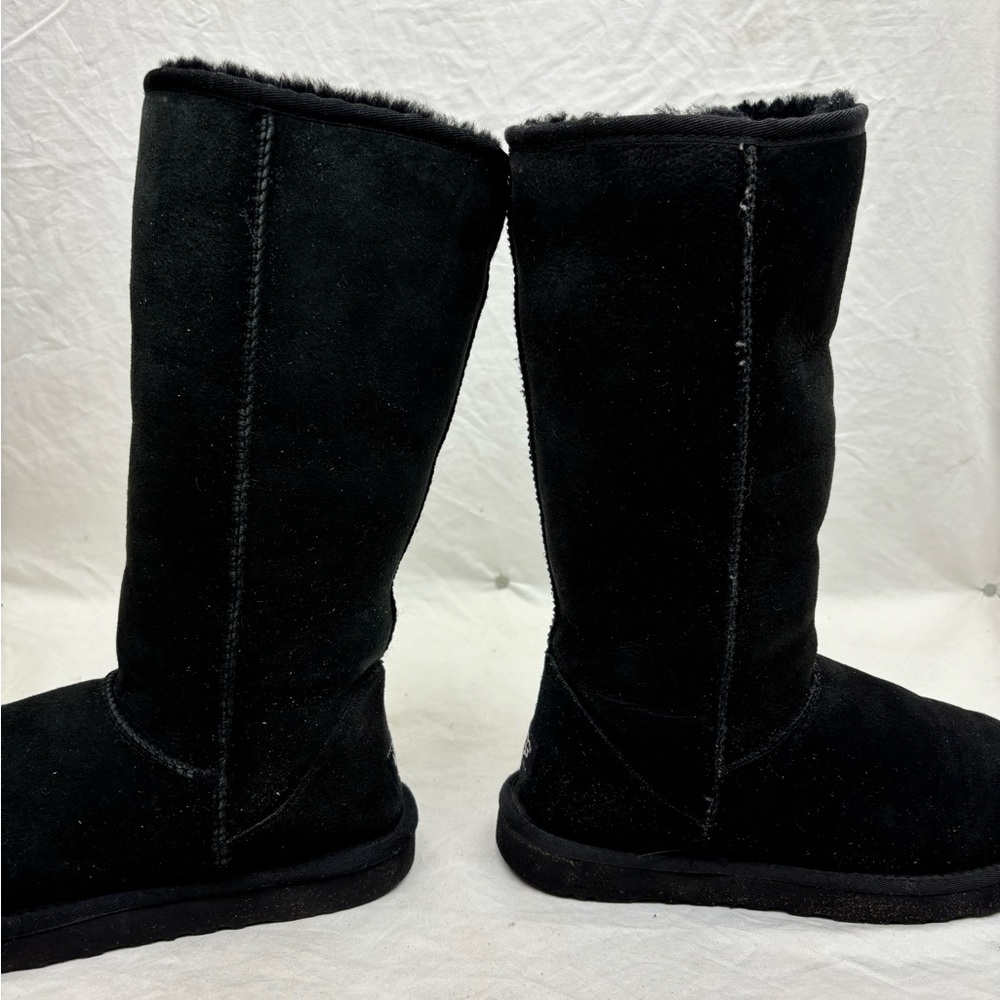 UGG Black Classic Tall Boots women’s size 8 - Picture 6 of 9